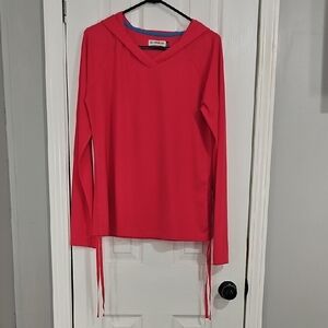 Magellan Outdoors Pink Sweatshirt Cozy and Stylish